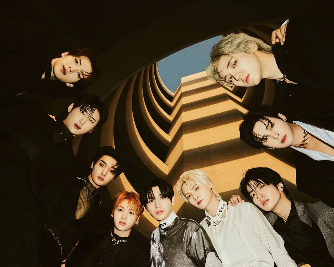 CRAVITYSingle AlbumFIND THE ORBIT⠀PATHFINDER ARE ver.⠀2024. 12. 05 THU 6PM KST⠀CRAVITY 크래비티FIND THE ORBITNow or Never