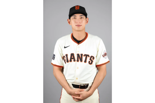 Lee Jung-hoo: From Setback to Stardom — Korea’s Rising Star Shines Bright in MLB Untitled 144 x 144 px 1000 x 800 px 1000 x 583 px 4
