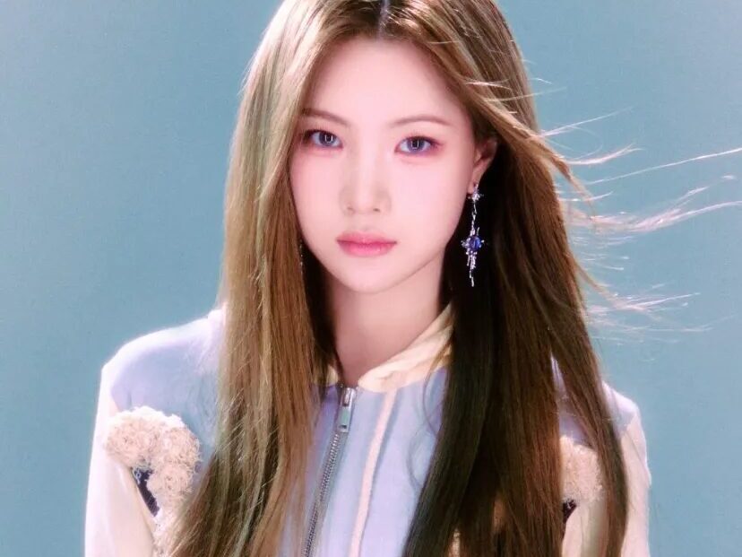 🌟 K-Pop Group Wiki: Hearts2Hearts 7 image 5 4 edited